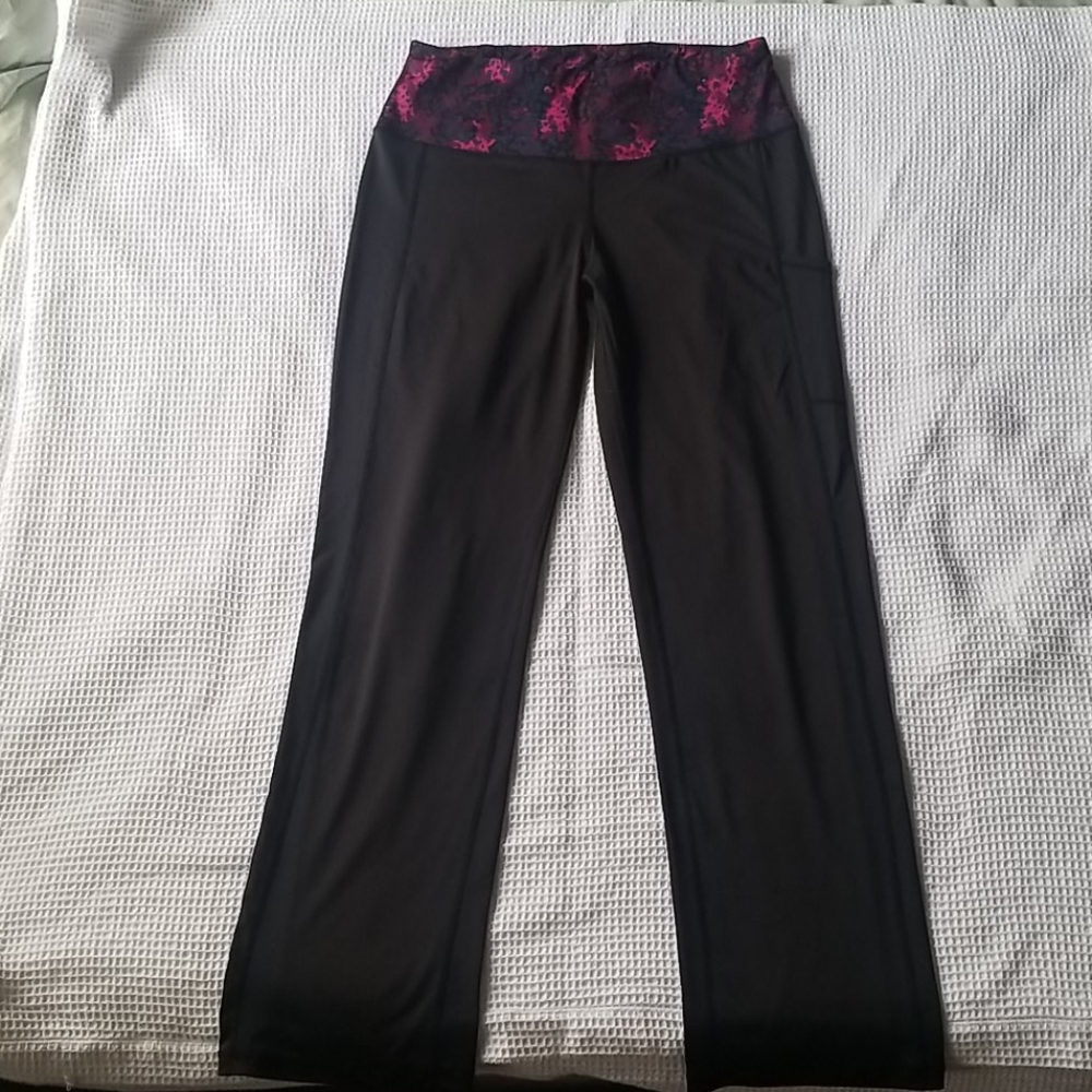 Loose yoga pants